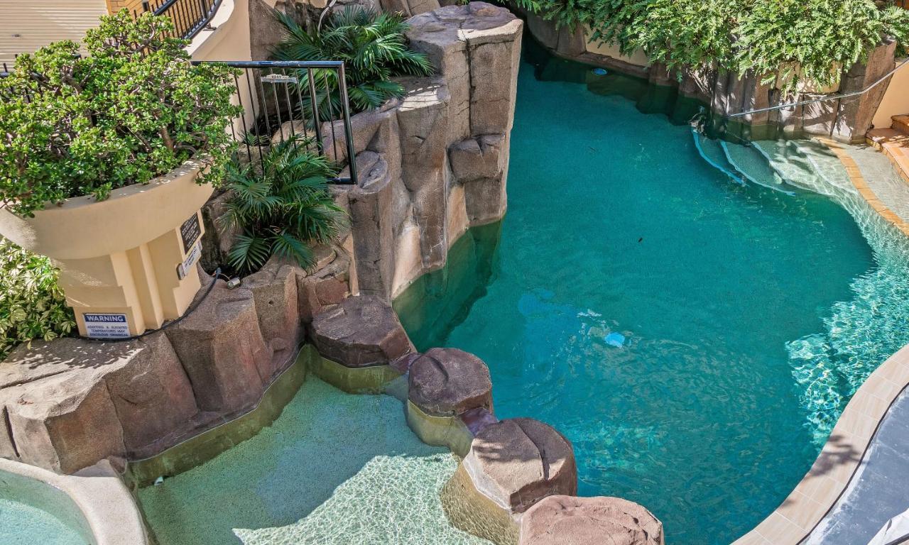 Asiatic Suite At Nautilus ムールーラバ エクステリア 写真