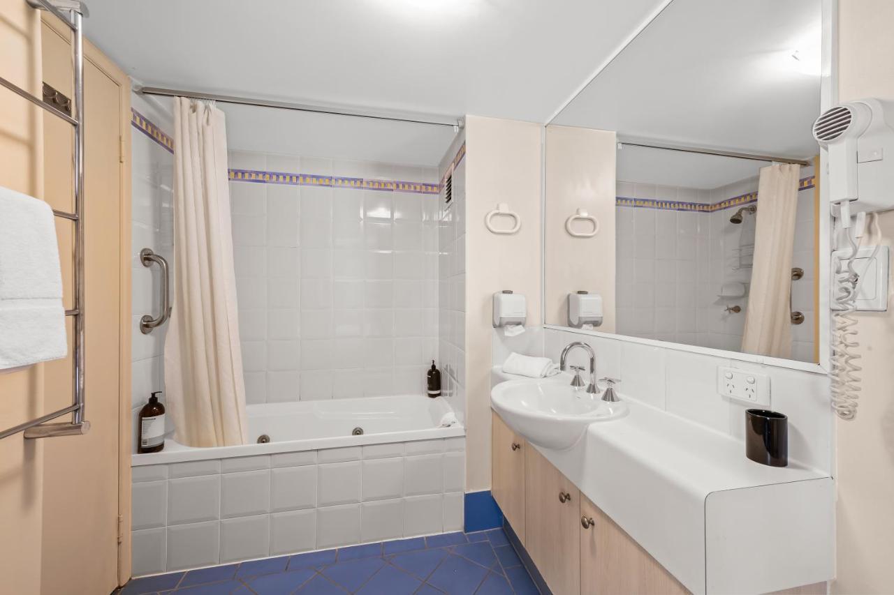 Asiatic Suite At Nautilus ムールーラバ エクステリア 写真